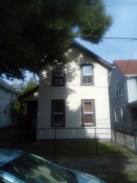 3117 W 16th St photo 1