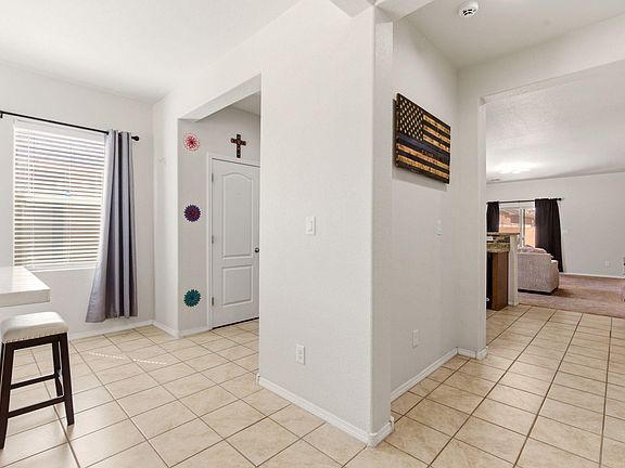 2nd image of 2931 Tierra Dorado Dr SW