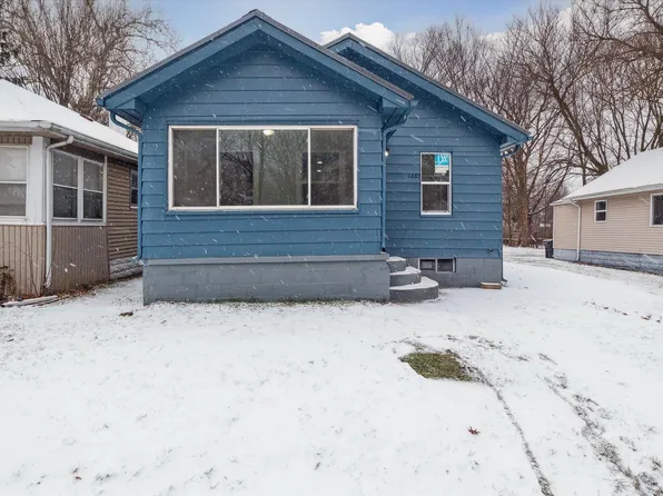 1233 Queen St, South Bend, IN 46616