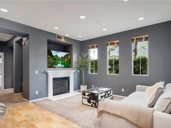 47 Nightshade, Irvine, CA 92603