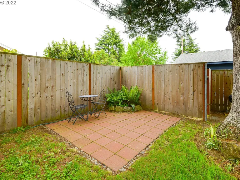 7236 N Newell Ave — Photo 28