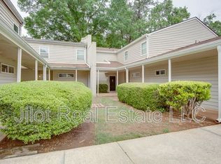 2015 Oak Park Ln, Decatur, GA 30032