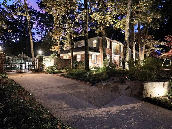 4th image of 2353 Holly Grove Dr