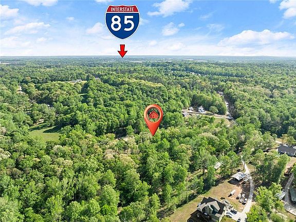 2nd image of 360 Davenport Rd #1-2