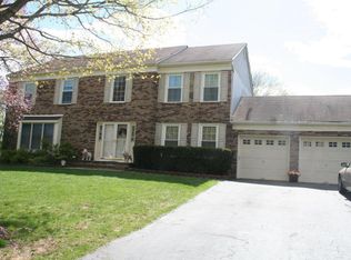 24 Homestead Cir, Marlboro, NJ 07746