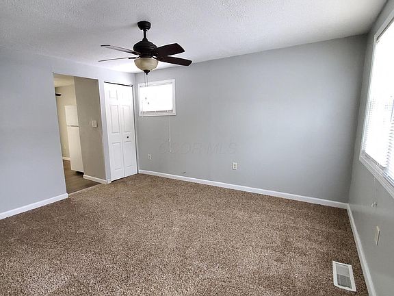 5th image of 2390 Carlford St