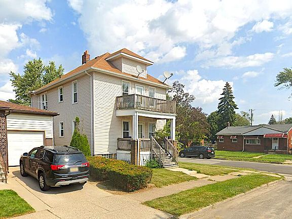 4th image of 4360 10th St #344