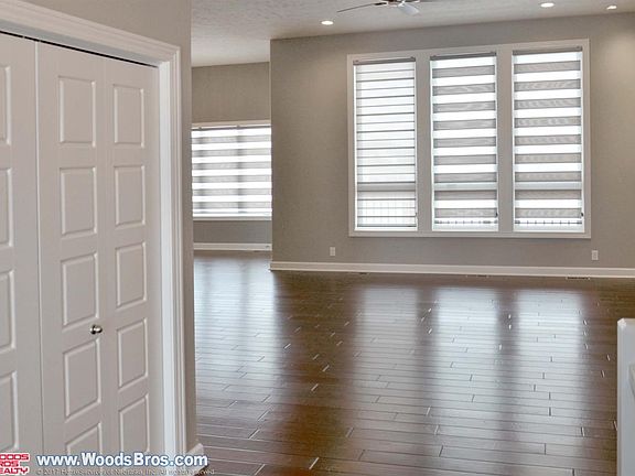 5th image of 9022 S 31st St