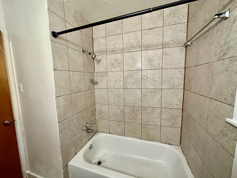 931 Cheatham St — Photo 30