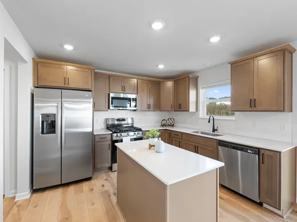 1688 Langston Ave NE, Saint Michael, MN 55376