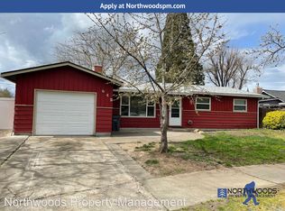 642 Souvenir St, Medford, OR 97501