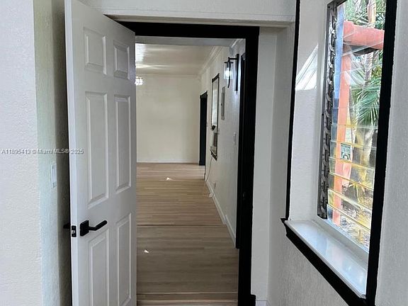 3rd image of 12287 NE 7th Ave #1