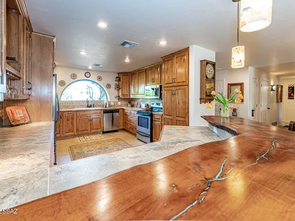 990 W Placita De La Cotonia, Green Valley, AZ 85622