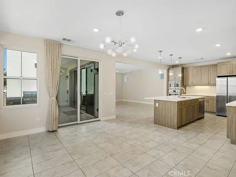 6795 Solterra Vista Pkwy — Photo 20