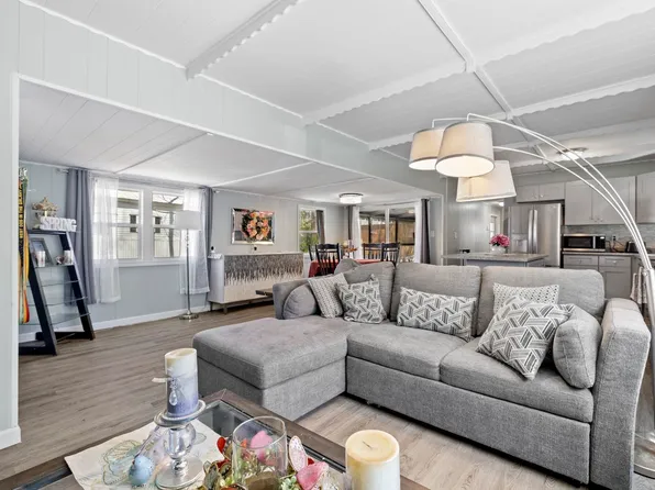 304 Friar Tuck Drive, Exeter, NH 03833