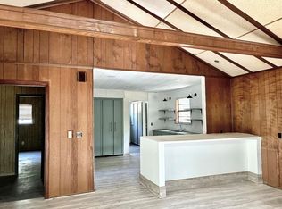 458 Painters Dr, Livingston, TX 77351