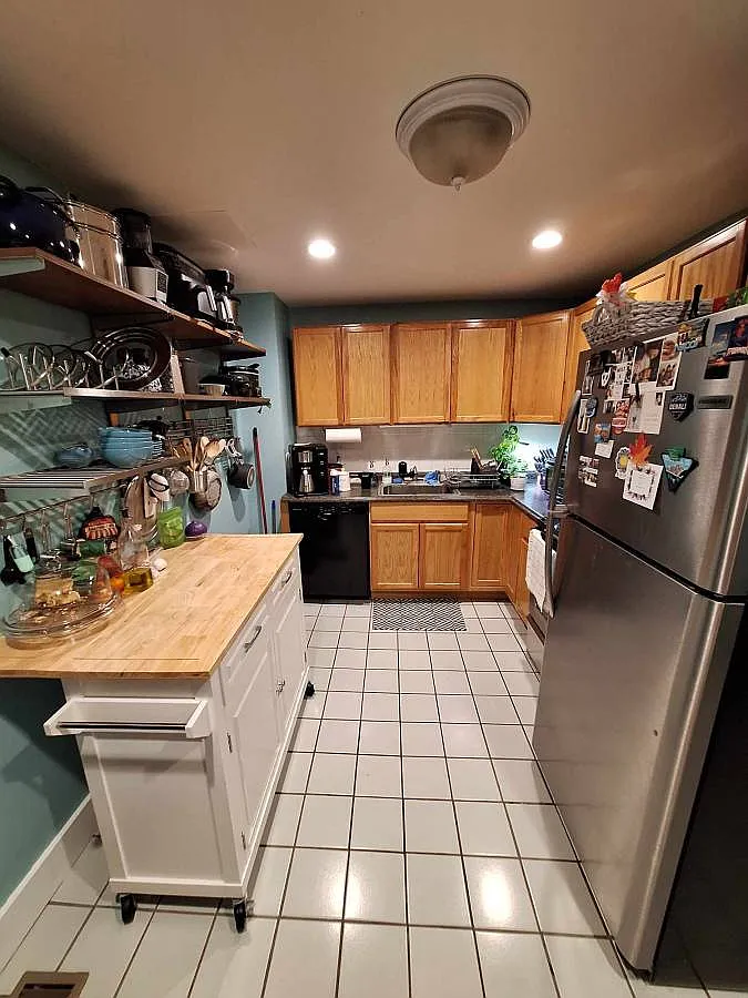 3 bed, 950 sqft, $2,000 — Photo 4