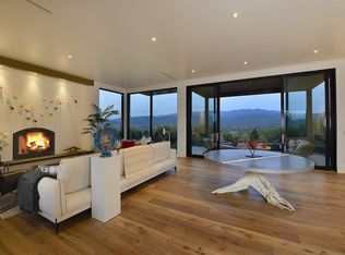 3361 Monte Sereno Dr, Santa Fe, NM 87506
