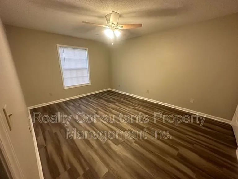 800C Folly Ct — Photo 26