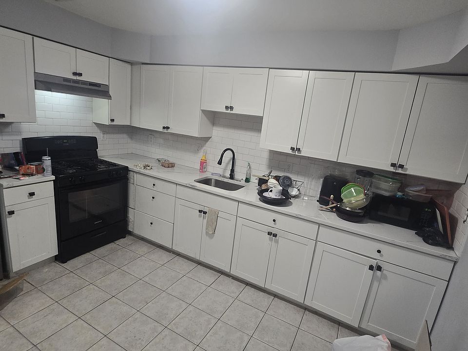 1st image of 51 Tillinghast St #G1