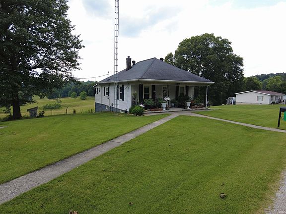 2nd image of 721 Ridge Rd