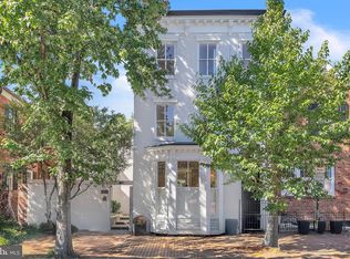 1352 28th St NW, Washington, DC 20007