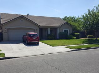 3946 S Oak View St, Visalia, CA 93277