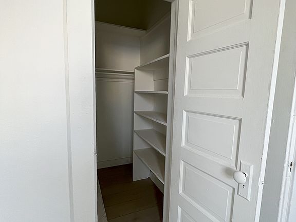 5th image of 430 E 6th St #2