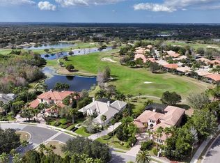 7051 Portmarnock Pl, Lakewood Ranch, FL 34202