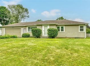 645 Beverly Dr #S, Webster, NY