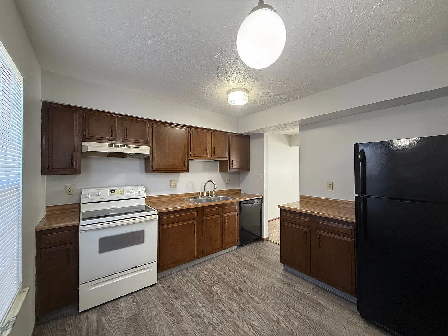2411 Edmonton Road Columbus, OH 43229 — Photo 4