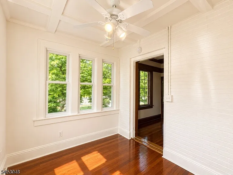 2 Cloverhill Pl #1 — Photo 11
