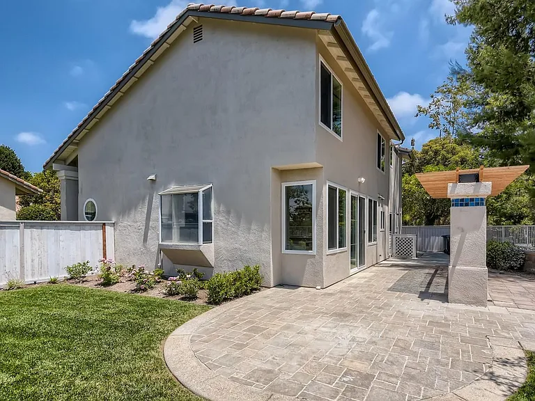 2 Golden Eagle Ct — Photo 19