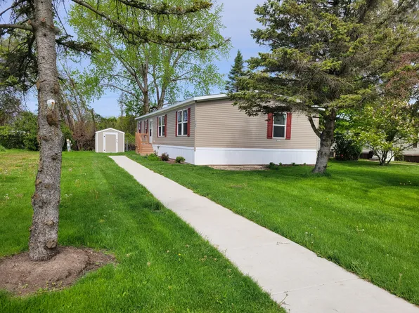 9608 Anchor Dr #106, Algonac, MI 48001