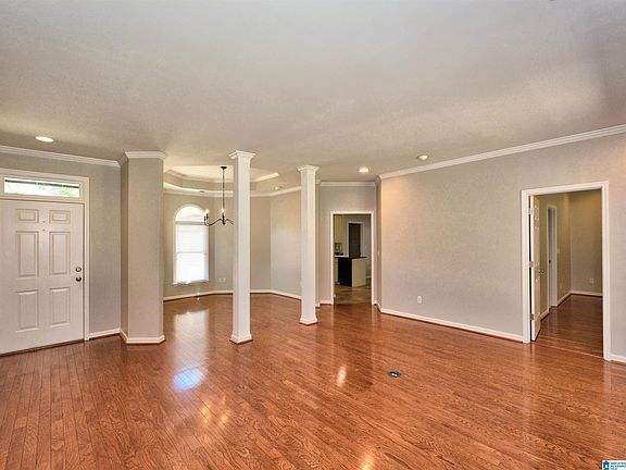 4th image of 417 N Lake Rd