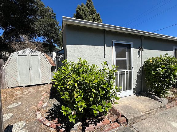2nd image of 2112 Price St