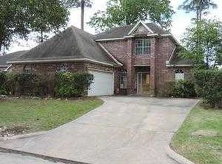 8330 Cross Country Dr, Humble, TX 77346