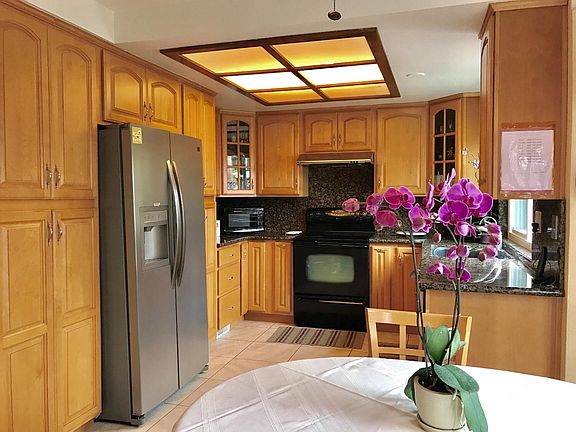 3rd image of 3274 Archbury Ct
