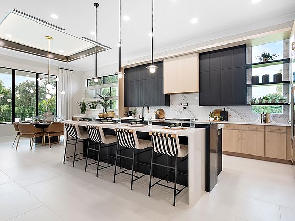 Kitchen to Dining Keenan Model