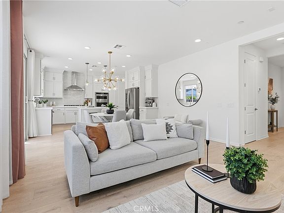 4th image of 3482 Ivy Way