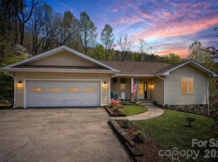 1424 Wolfpen Rd, Old Fort, NC 28762