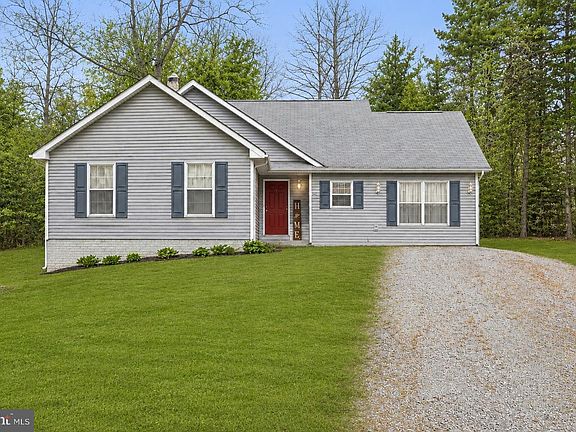 2nd image of 61 Derby Pl