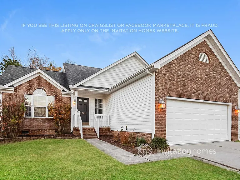 5743 Heron Point Pl SW — Photo 3
