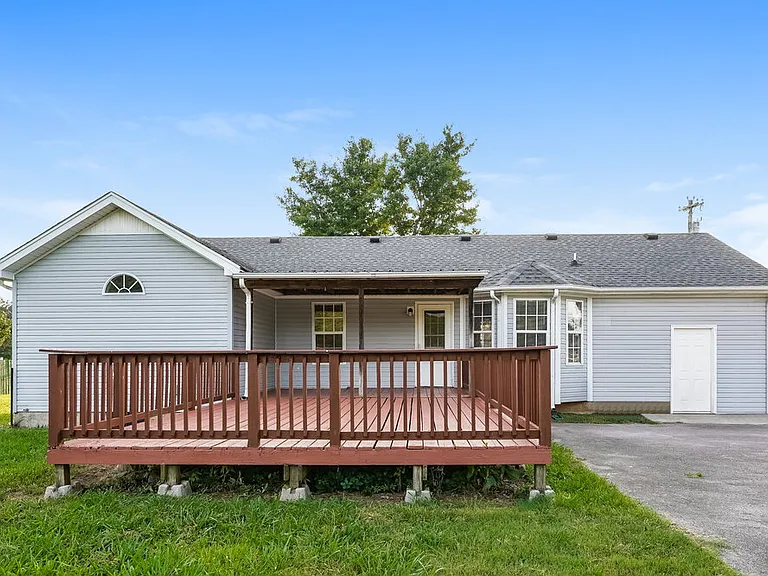206 Sierra Dr — Photo 16