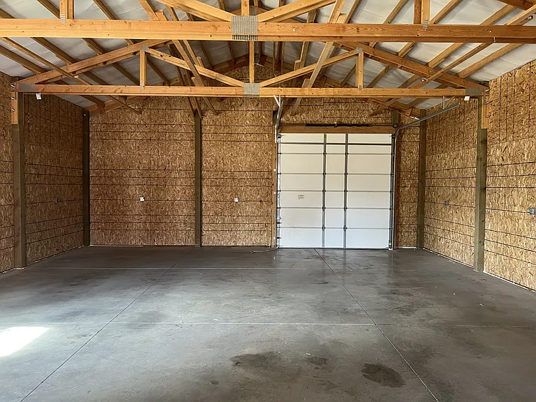 818 Abarr Plz — Photo 34