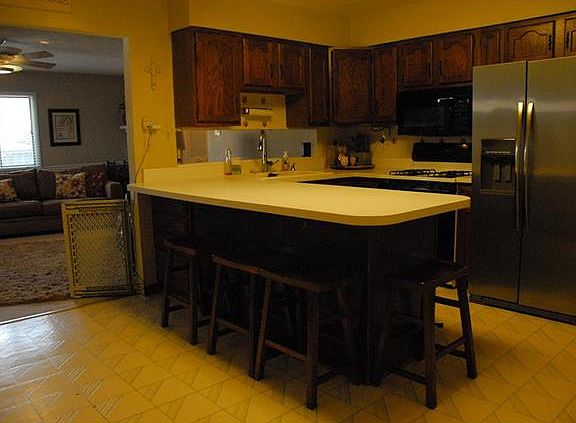 5th image of 11037 Pine Forest Dr