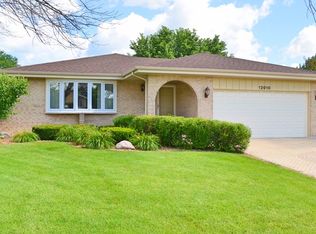 12010 Lakeview Trl, Homer Glen, IL 60491