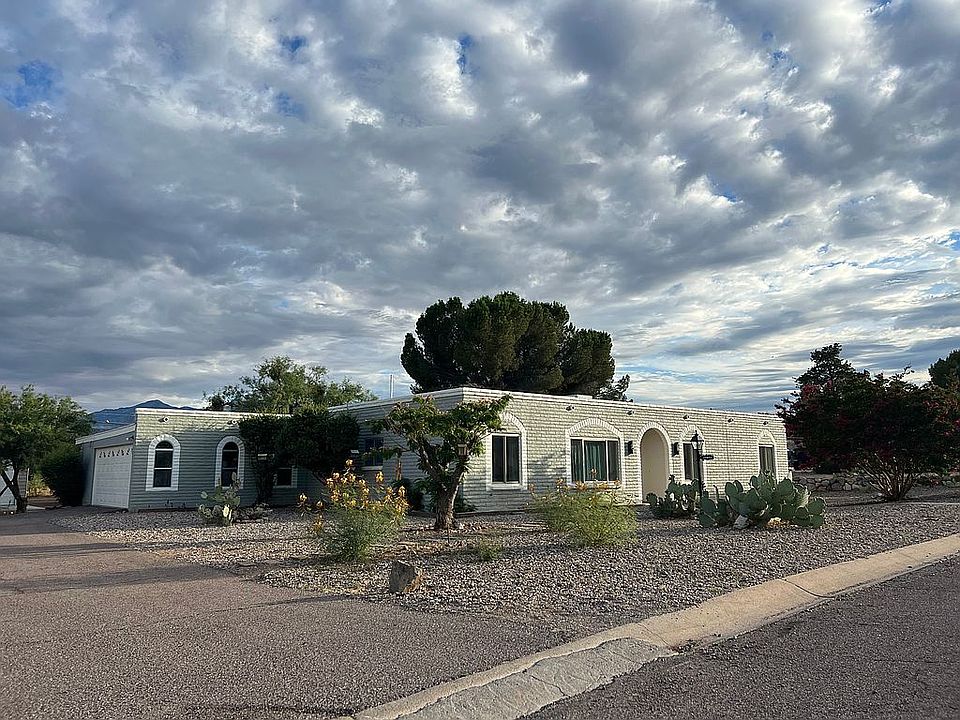 1st image of 3048 Cardinal Dr