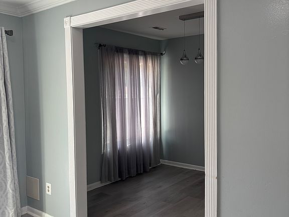 3rd image of 396 Reneau Way