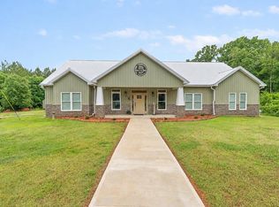 889 Murdock Rd, Due West, SC 29639